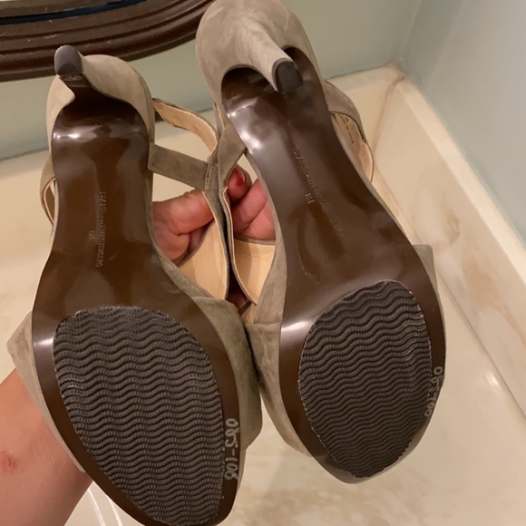 DVF taupe suade heels / sandals size 8 - Picture 1 of 5